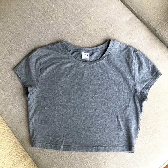 TNA Tops - ✨🖤 TNA Cropped Cotton Stretch Tee 🖤✨